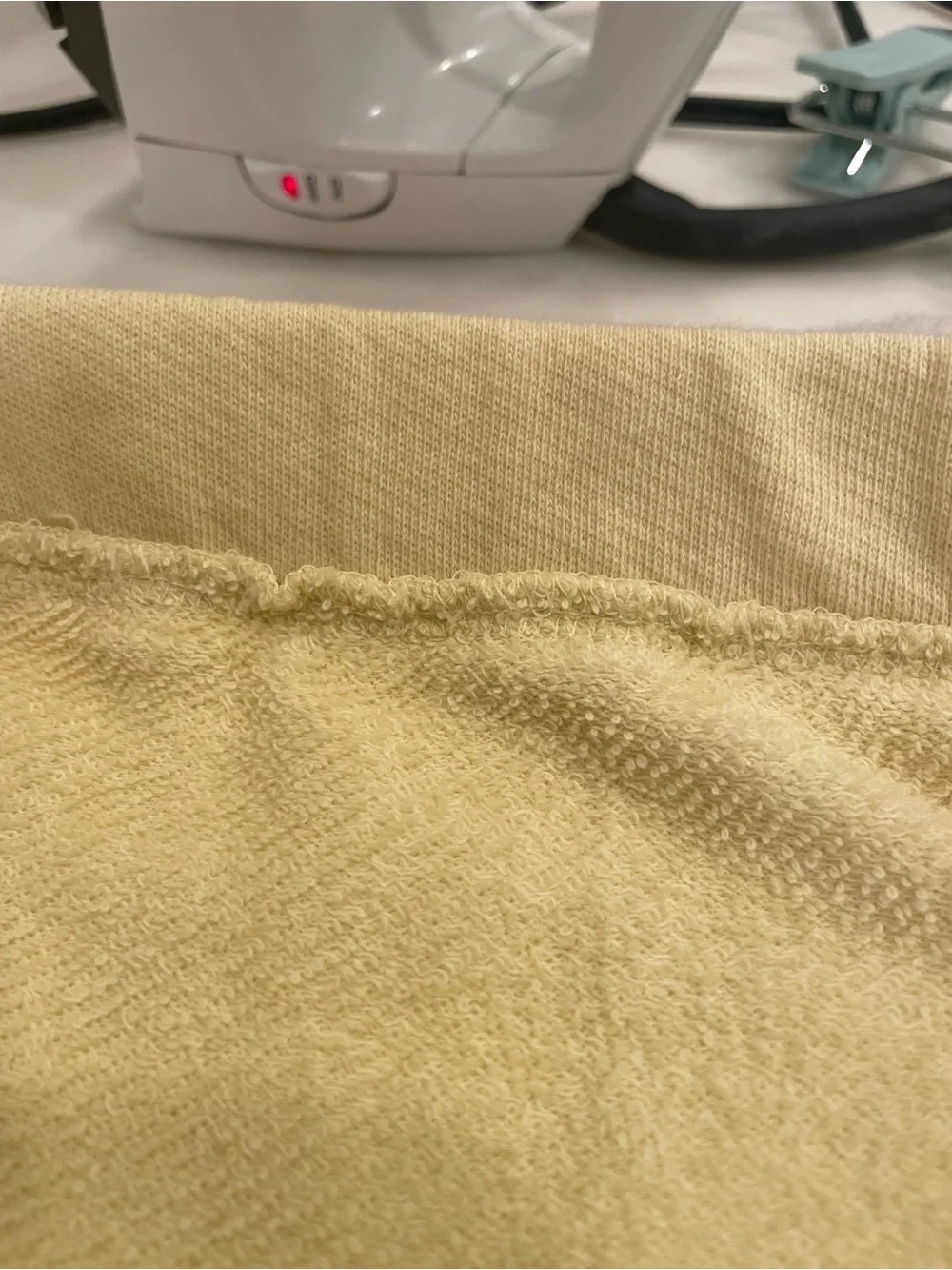 Eileen Fisher 2-piece soft yellow lounge set - Picture 8 of 14